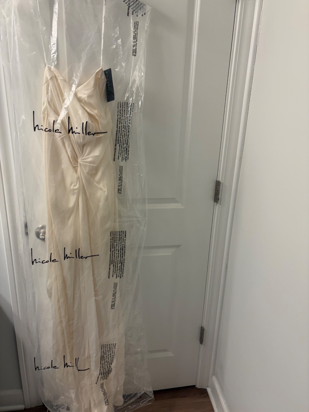 NWT Nicole Miller Wedding Dress - Picture 9 of 10